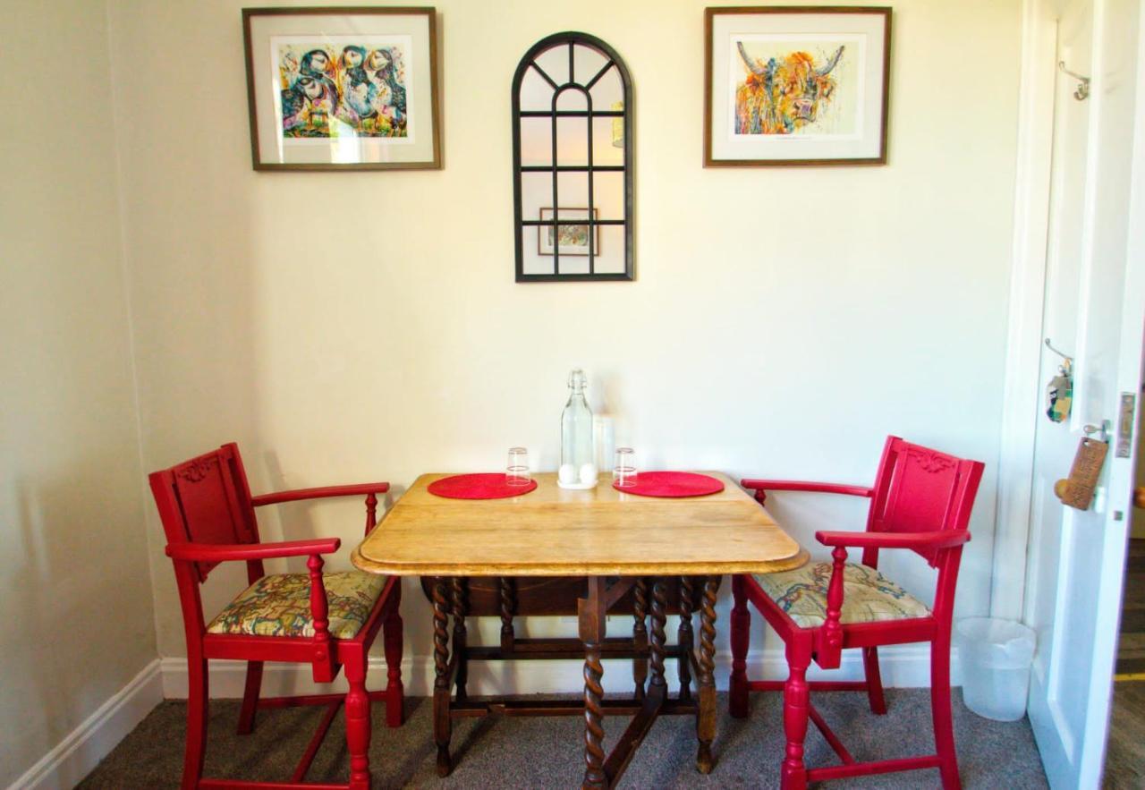 The Red Red Robin Cottage Portree Exterior photo