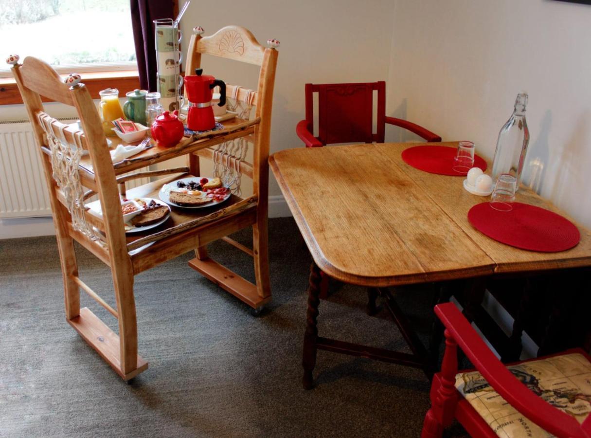 The Red Red Robin Cottage Portree Exterior photo